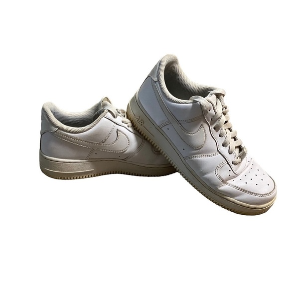Nike Air Force 1 Low Athletic Shoes Women's Size 8 Triple White 315115-112 - Picture 1 of 13